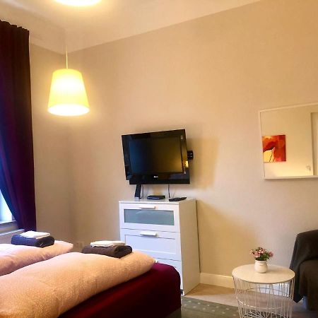 Villa Hanseart Luebeck - Privatzimmer In Zentraler Lage エクステリア 写真