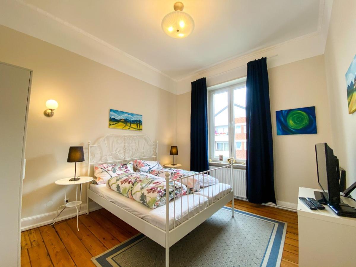 Villa Hanseart Luebeck - Privatzimmer In Zentraler Lage エクステリア 写真
