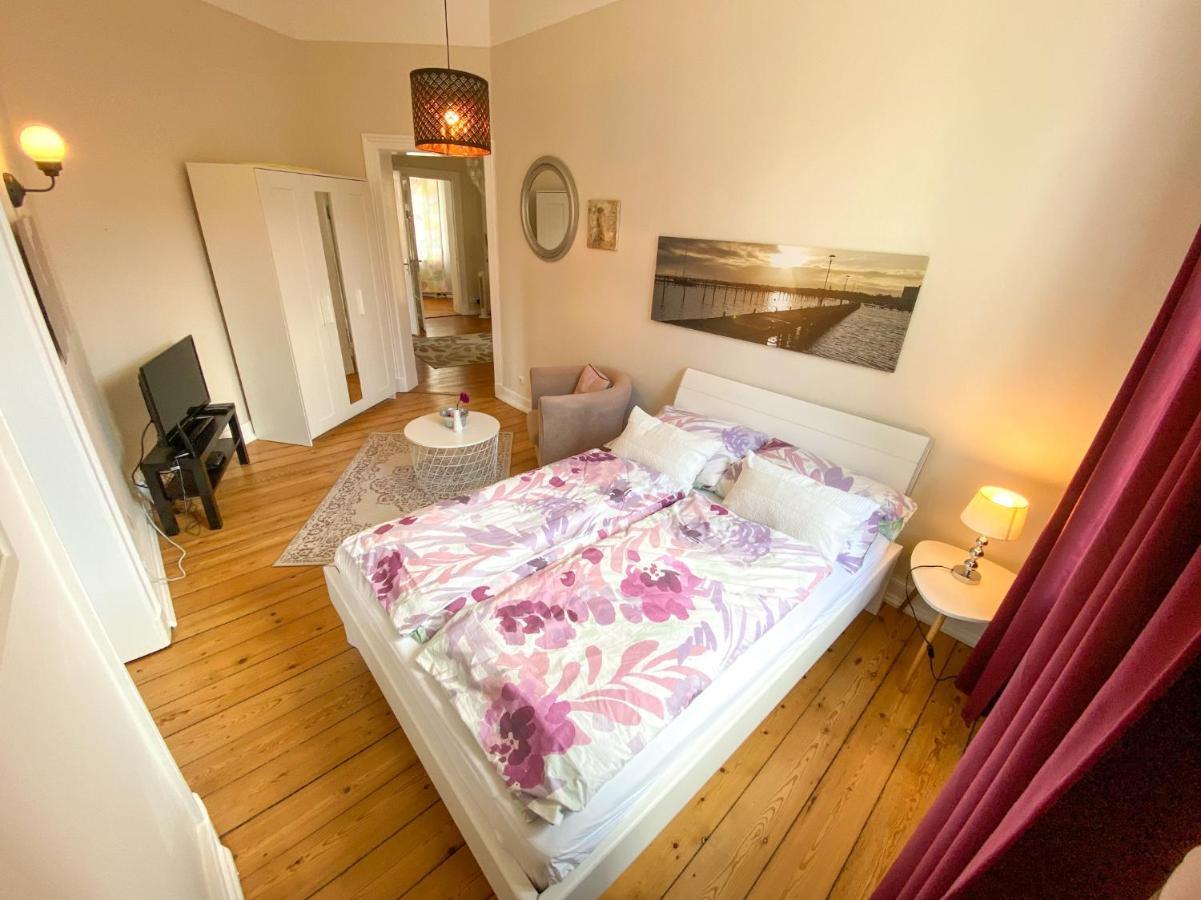 Villa Hanseart Luebeck - Privatzimmer In Zentraler Lage エクステリア 写真